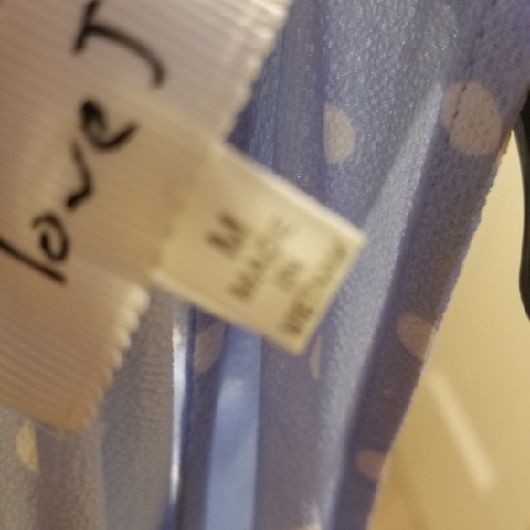 Off the shoulder shirt - Picture 3 of 3